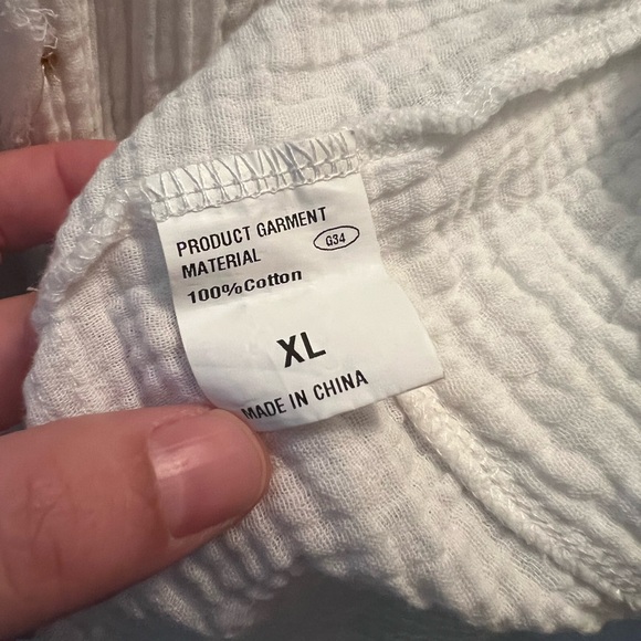 Women's White Button-Up Gauze Tunic Button Down, Swim Cover Up - Picture 4 of 4